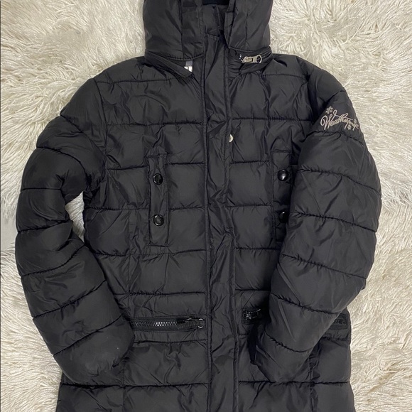 Clothes - Picture 4 of 5